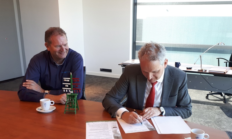 Fritom Contractondertekening KNKB